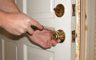 Gallery Locksmith Store Longboat Key, FL 941-564-3371 - 2-Local-Locksmith